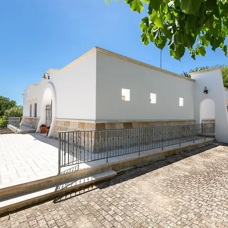 Virgilia By Barbarhouse Villa Martina Franca